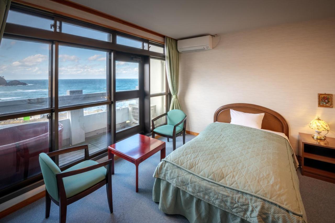 Hotel Sun Resort Shonai Tsuruoka Extérieur photo